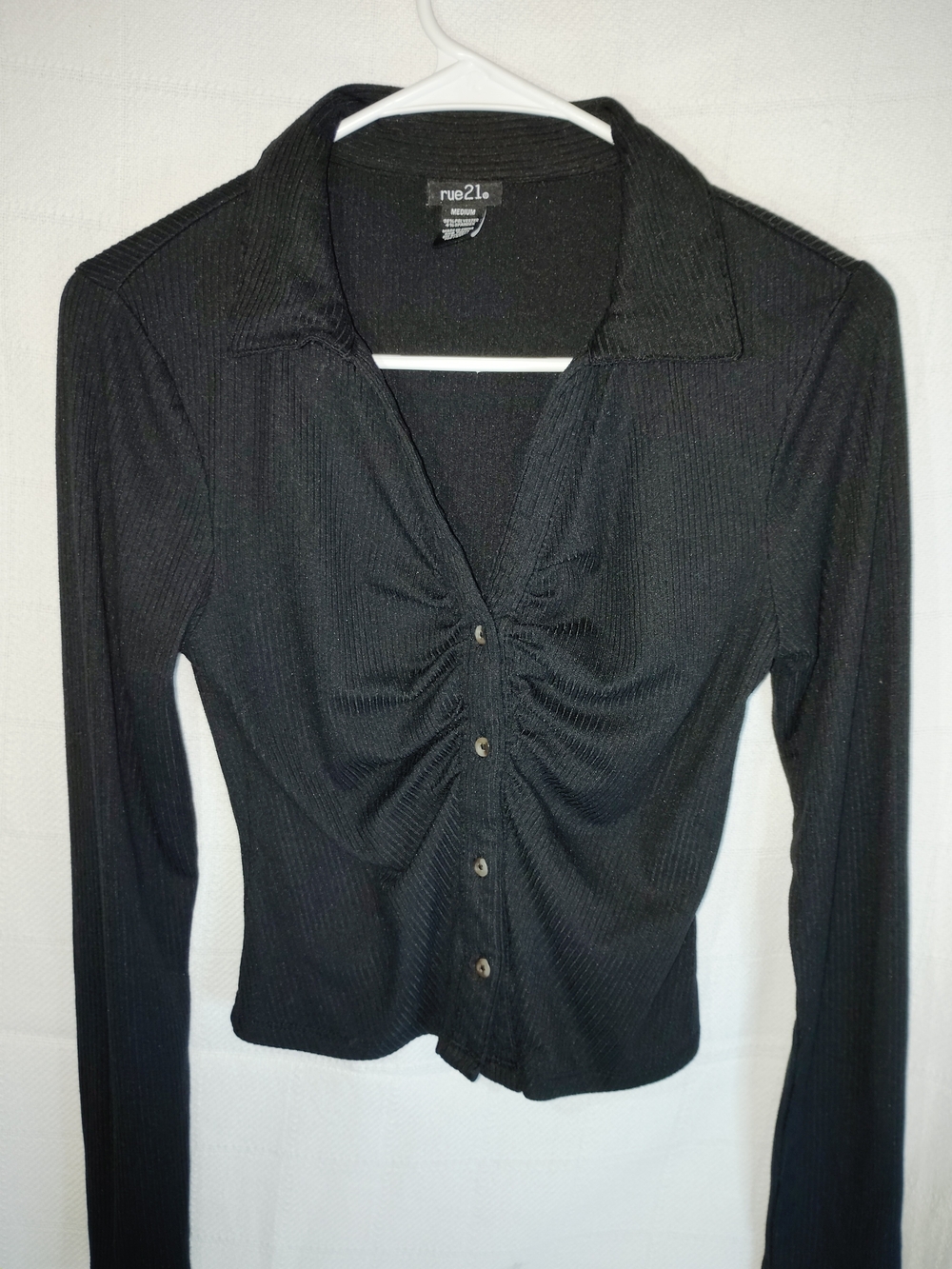 rue21 Black Ribbed Ruched Button-Up Long Sleeve Top